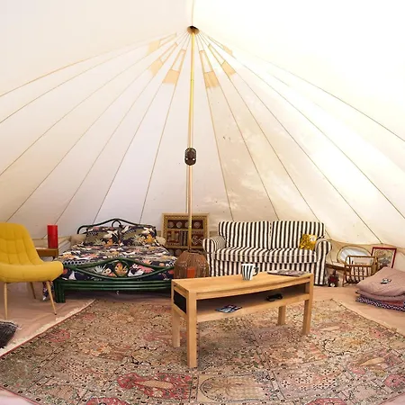 Tente Mongole 4 Saisons Cosy Et Spacieux *
